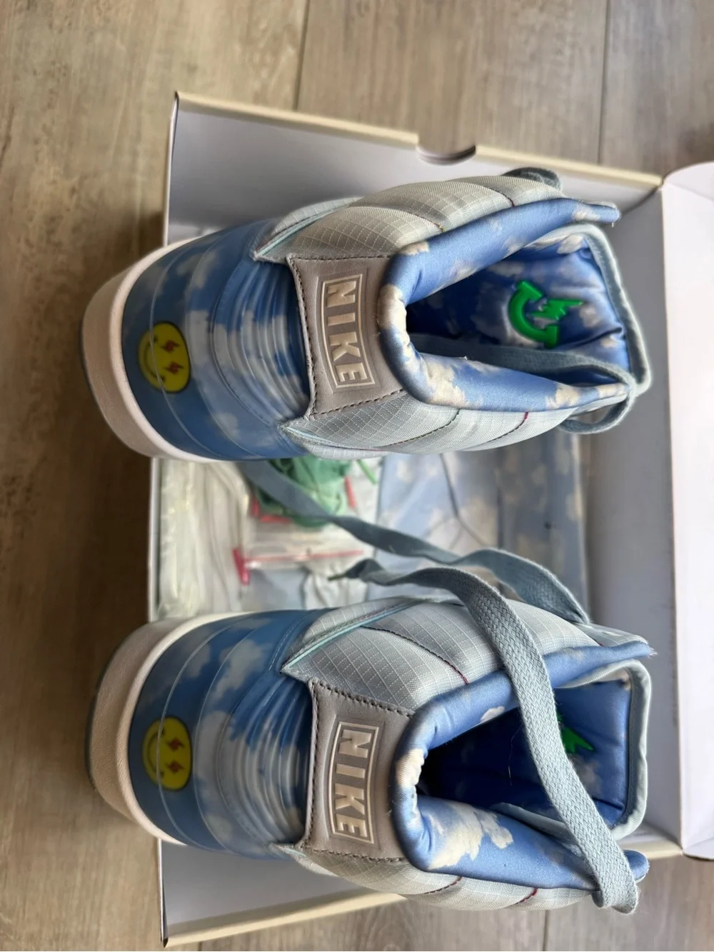 Nike x J Balvin Nike Air 2
